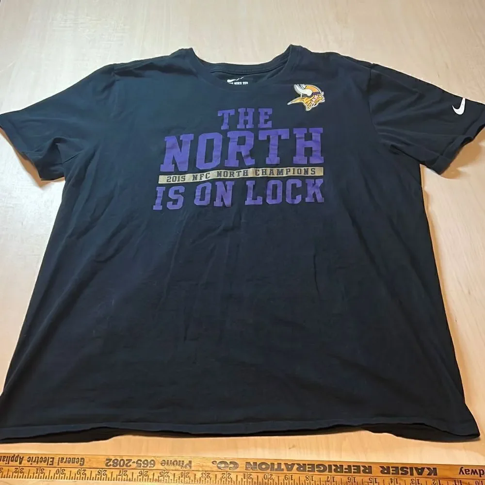 The Nike tee Vikings‎ the north is on lock 2015 North champions size 2xl